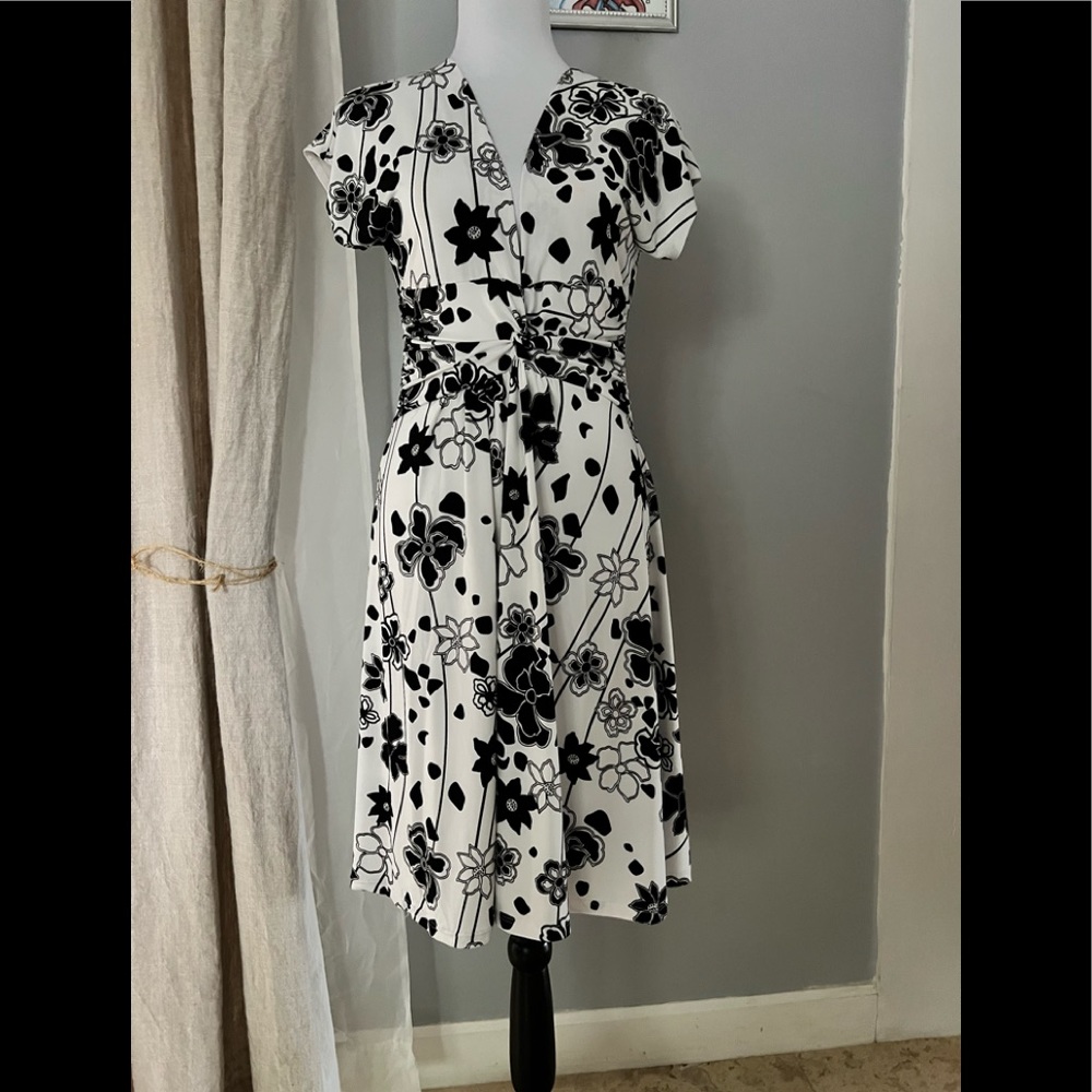 Dress. Knee length